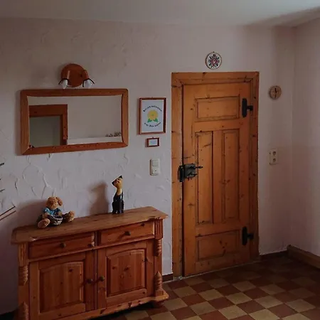 Mit Garten, Weinlaube Und Aussenpool Holiday home *